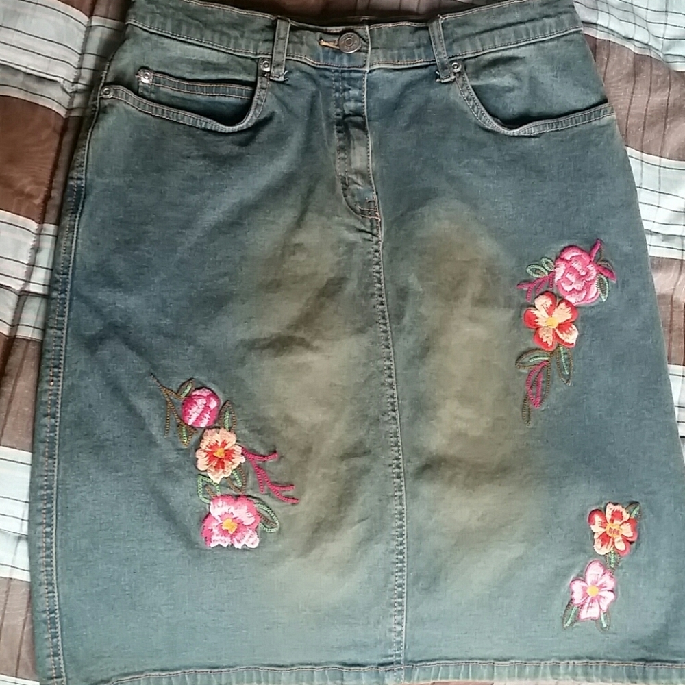 Sonoma denim skirt